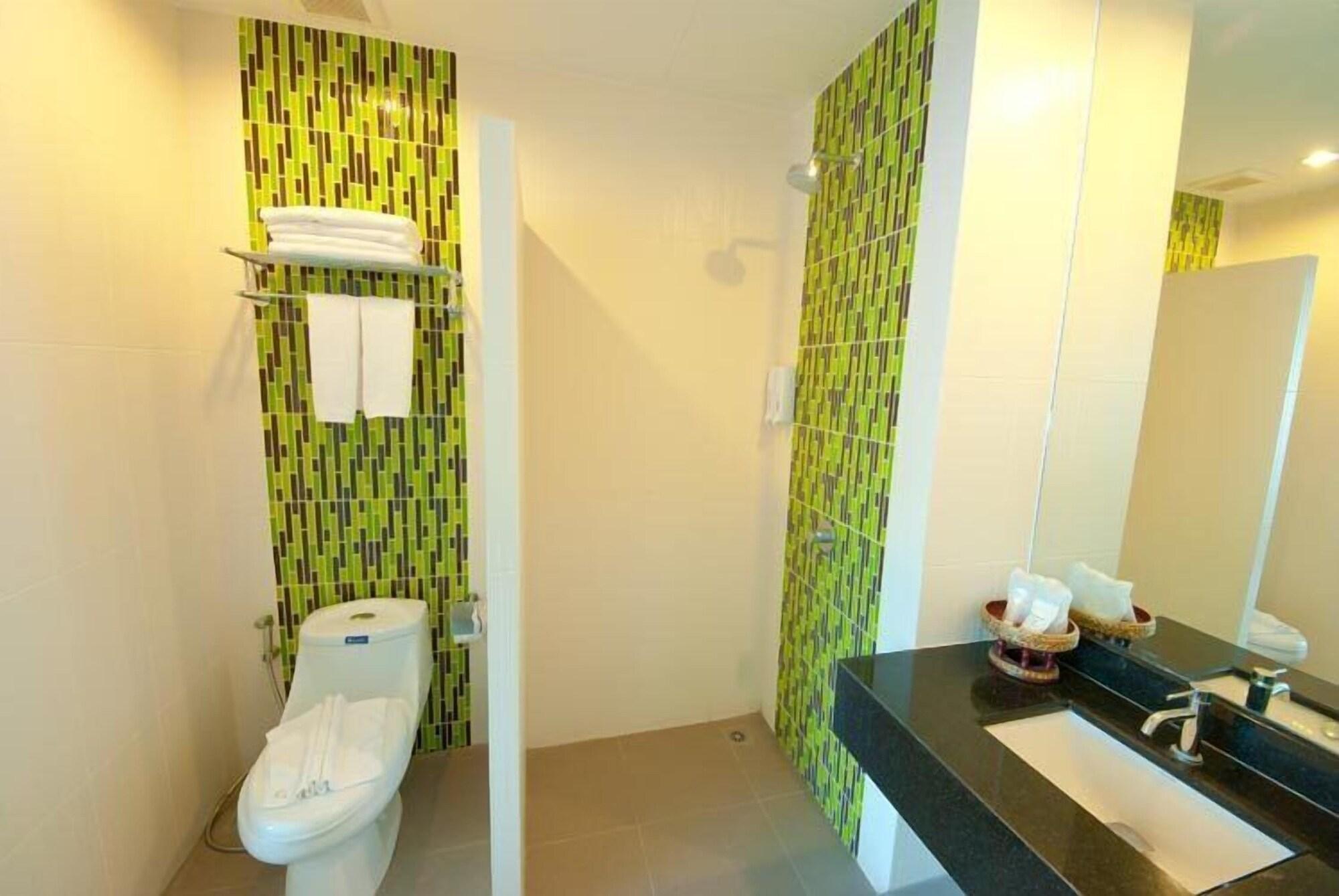 Ps Hill Resort Phuket Patong - Sha Plus Esterno foto
